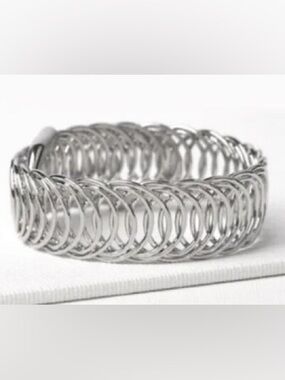 Plunder Women’s Silver Twisted Rope Bangle Bracelet NWT Set